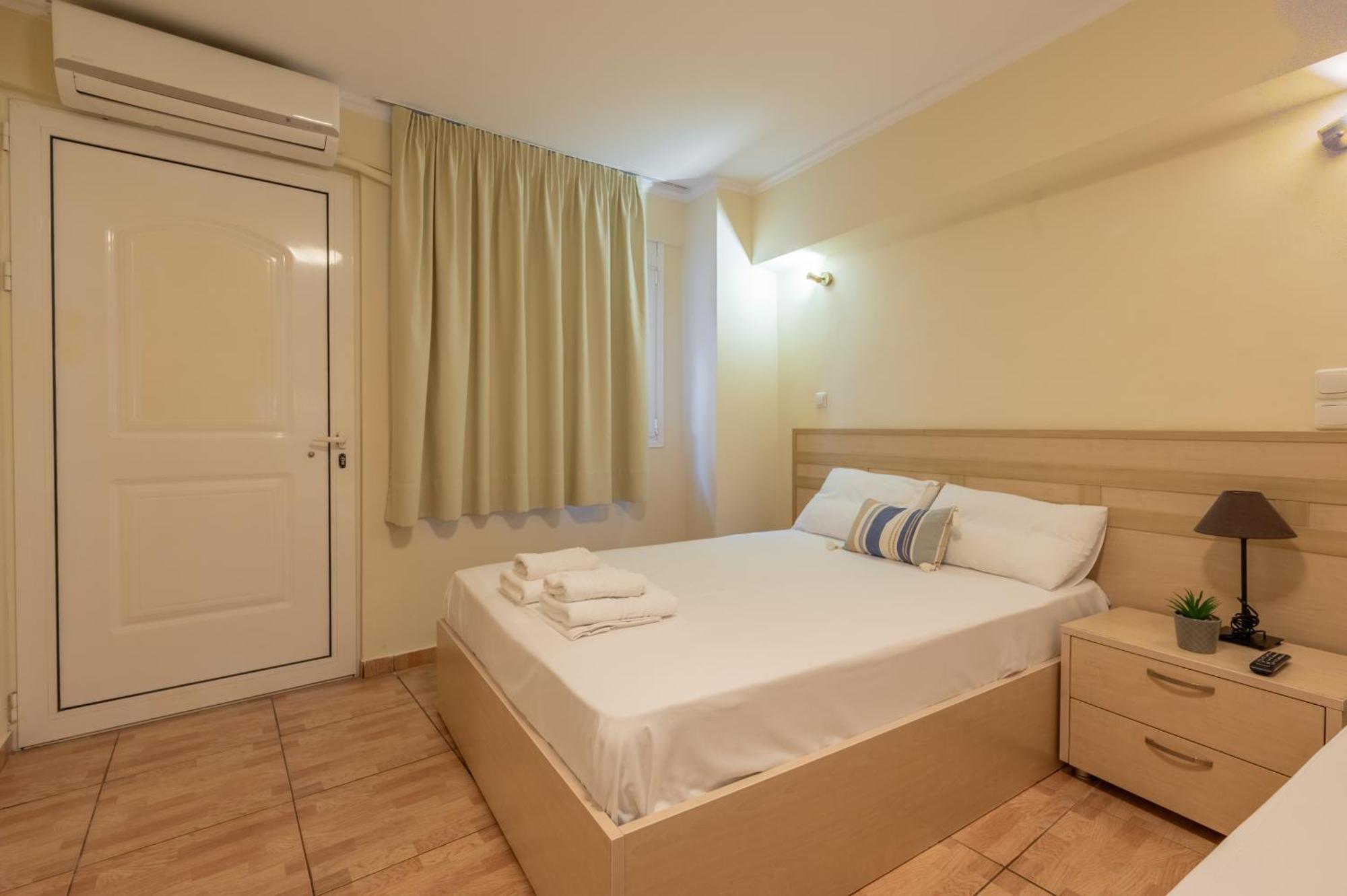 Fontana Luxury Rooms Mytilíni Екстериор снимка