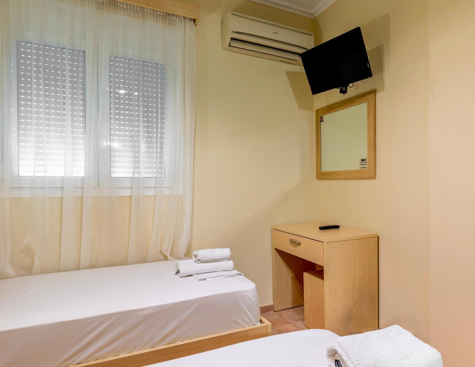 Fontana Luxury Rooms Mytilíni Екстериор снимка