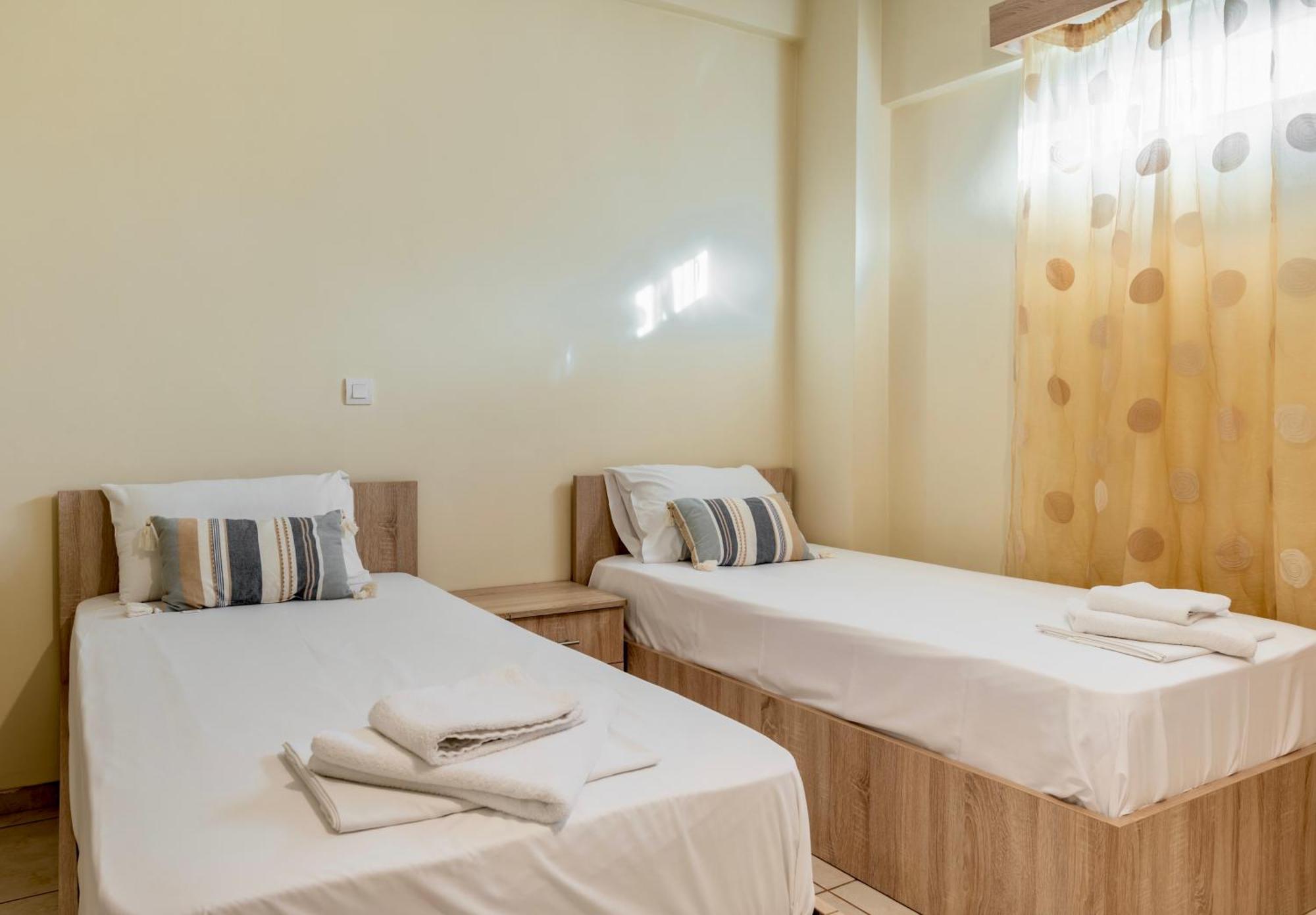 Fontana Luxury Rooms Mytilíni Екстериор снимка